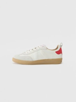 Sneakersy niskie Salamander