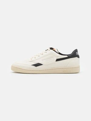Sneakersy niskie Saye
