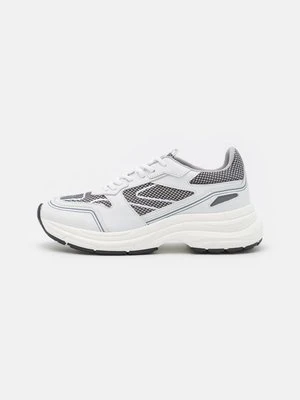 Sneakersy niskie Selected Femme