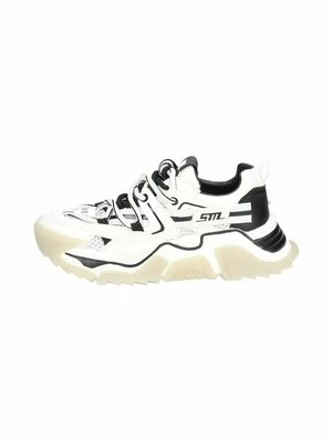Sneakersy niskie Steve Madden