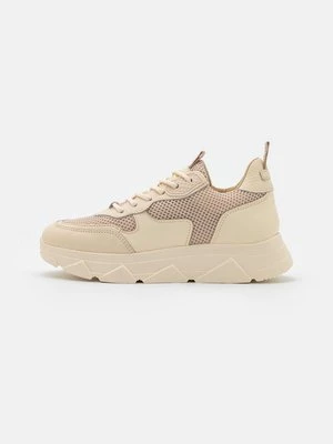 Sneakersy niskie Steve Madden