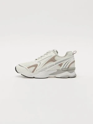 Sneakersy niskie Steve Madden