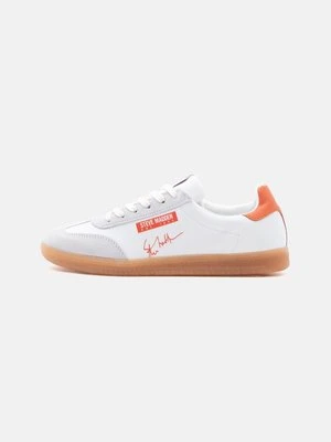 Sneakersy niskie Steve Madden