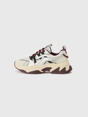 Zdjęcie produktu Sneakersy niskie Steve Madden