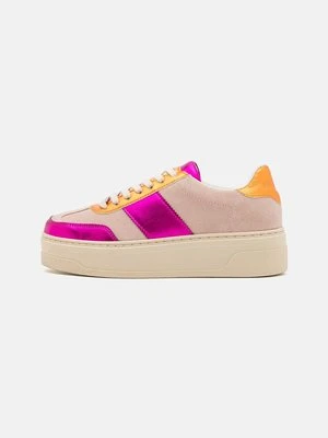 Sneakersy niskie Steve Madden różowy