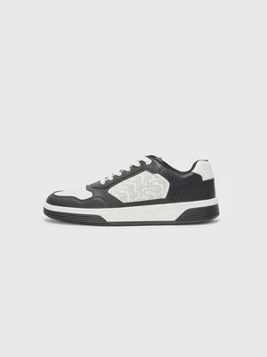 Sneakersy niskie Steve Madden