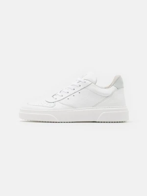 Sneakersy niskie Steve Madden biały