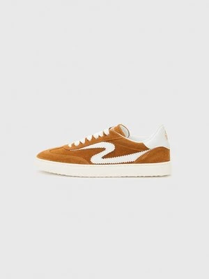 Sneakersy niskie Stuart Weitzman