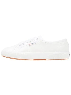 Sneakersy niskie Superga biały