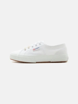 Sneakersy niskie Superga biały