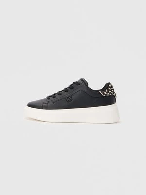 Sneakersy niskie Tommy Hilfiger czarny