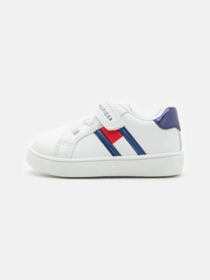 Sneakersy niskie Tommy Hilfiger biały