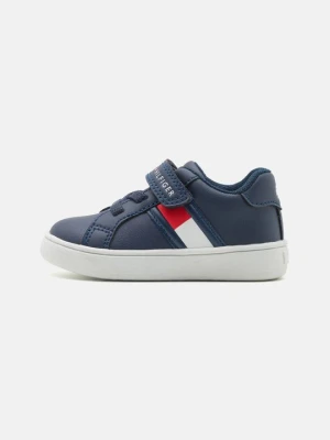 Sneakersy niskie Tommy Hilfiger granatowy