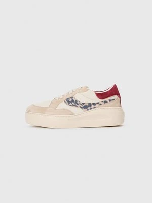 Sneakersy niskie Unisa