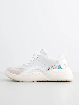 Sneakersy niskie Unisa