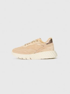 Sneakersy niskie Unisa