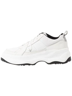 Sneakersy niskie Vagabond