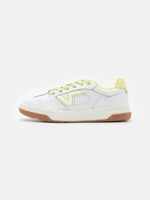 Sneakersy niskie Vans mleczny