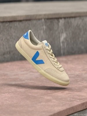 Sneakersy niskie Veja mleczny