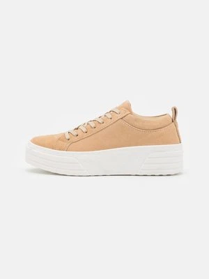 Sneakersy niskie Vero Moda
