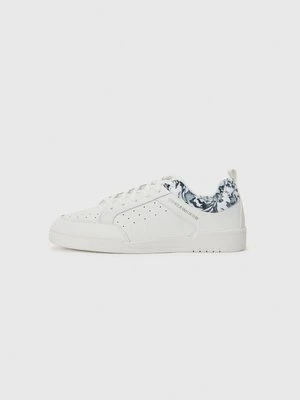 Sneakersy niskie Versace Jeans Couture czarny