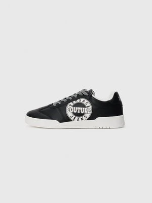 Sneakersy niskie Versace Jeans Couture czarny