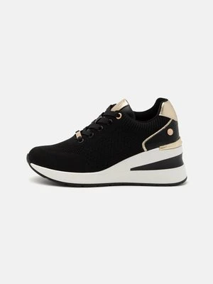 Sneakersy niskie XTI