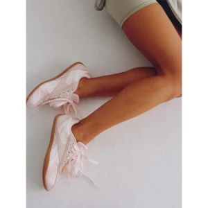 Zdjęcie produktu Sneakersy Reebok SS-ULTRA LO 100245707 Różowy jasny