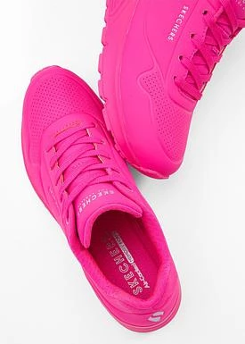 Sneakersy Skechers z pianką Memory bonprix