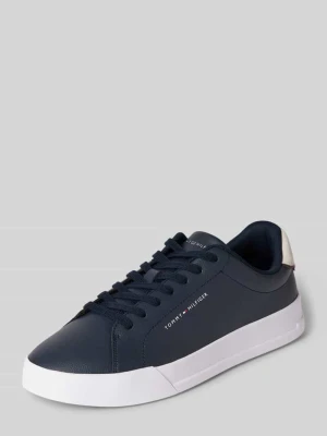 Sneakersy skórzane z detalami z logo Tommy Hilfiger Ciemnoniebieski