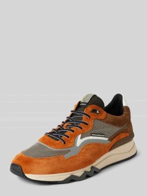 Sneakersy skórzane z naszywką z logo model ‘De Zager’ Floris Van Bommel Koniakowy
