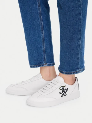 Sneakersy Tommy Hilfiger Icon FW0FW09402 Biały