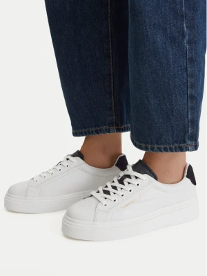 Sneakersy Tommy Hilfiger Th Feminine Platform Monogram FW0FW09594 Biały