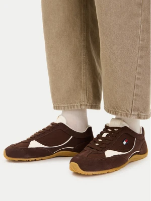 Sneakersy Tommy Jeans Archive '97 Lite Sued EN0EN02997 Brązowy