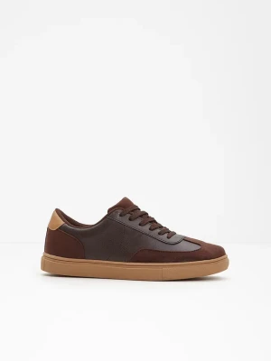 Sneakersy w stylu retro BonPrix brązowy