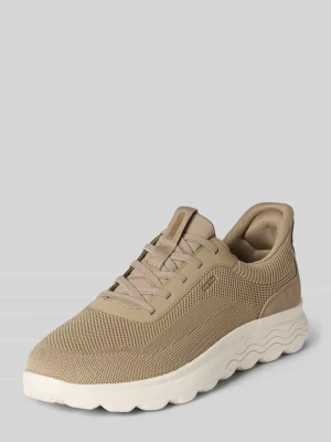 sneakersy wsuwane z profilowaną podeszwą model 'SPHERICA' Geox