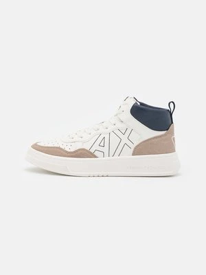 Sneakersy wysokie Armani Exchange mleczny