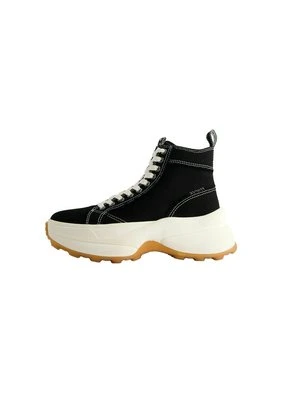 Sneakersy wysokie Bershka