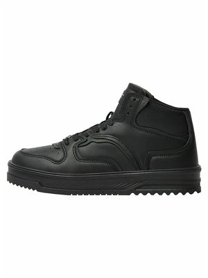 Zdjęcie produktu Sneakersy wysokie Bershka