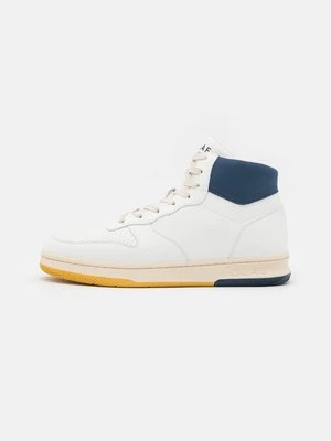 Sneakersy wysokie Clae