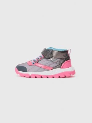 Sneakersy wysokie Clarks
