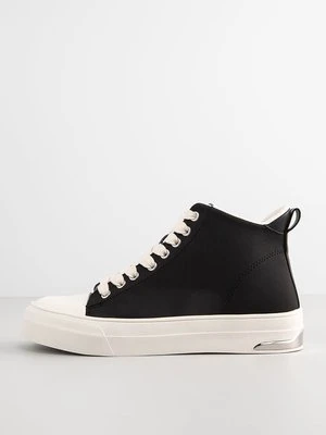 Sneakersy wysokie DKNY