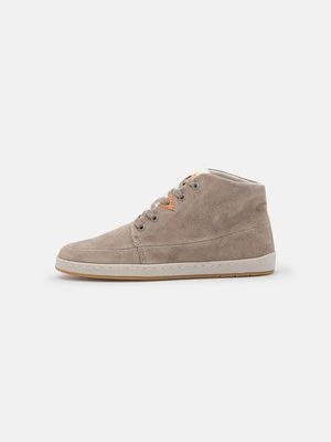 Sneakersy wysokie Hub