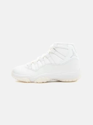 Sneakersy wysokie Jordan mleczny