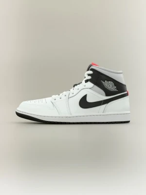 Sneakersy wysokie Jordan mleczny