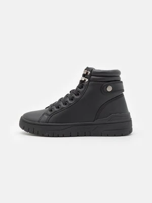 Sneakersy wysokie Pier One