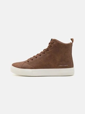 Sneakersy wysokie Pier One