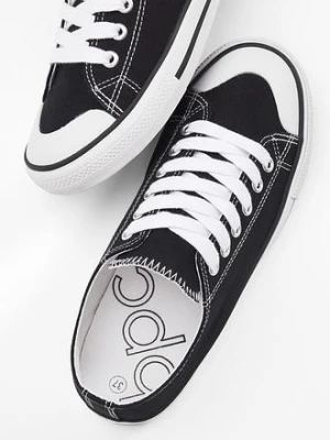 Sneakersy z bawełnianej kanwy bonprix