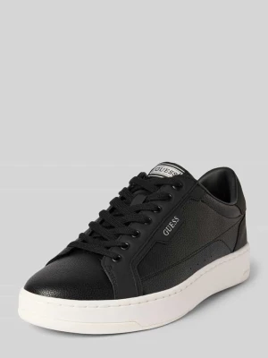 Sneakersy z detalami z logo model ‘VINCI’ Guess