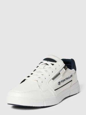 Sneakersy z detalami z logo Tom Tailor